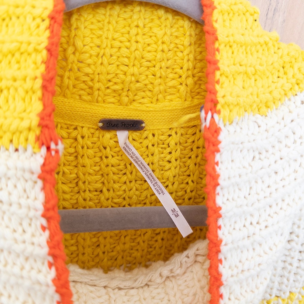 Free People Womens Sunbrite Sweater Size M Yellow Striped Cropped Oversized Cozy - Picture 3 of 6